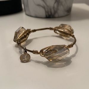 Clear Stone Bourbon & Boweties